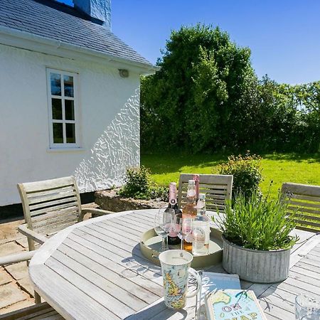 Glan Gors Felin Villa Llanrhyddlad Exterior photo